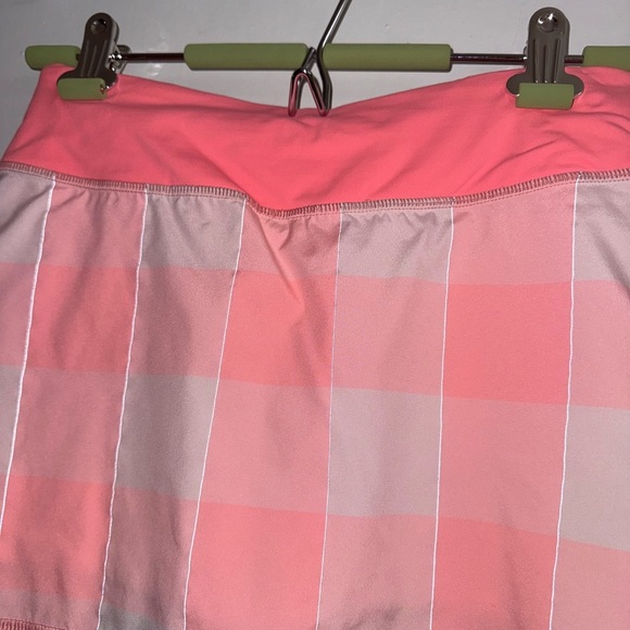 Lululemon Run: Pace Setter Skirt size 4 - Picture 11 of 12